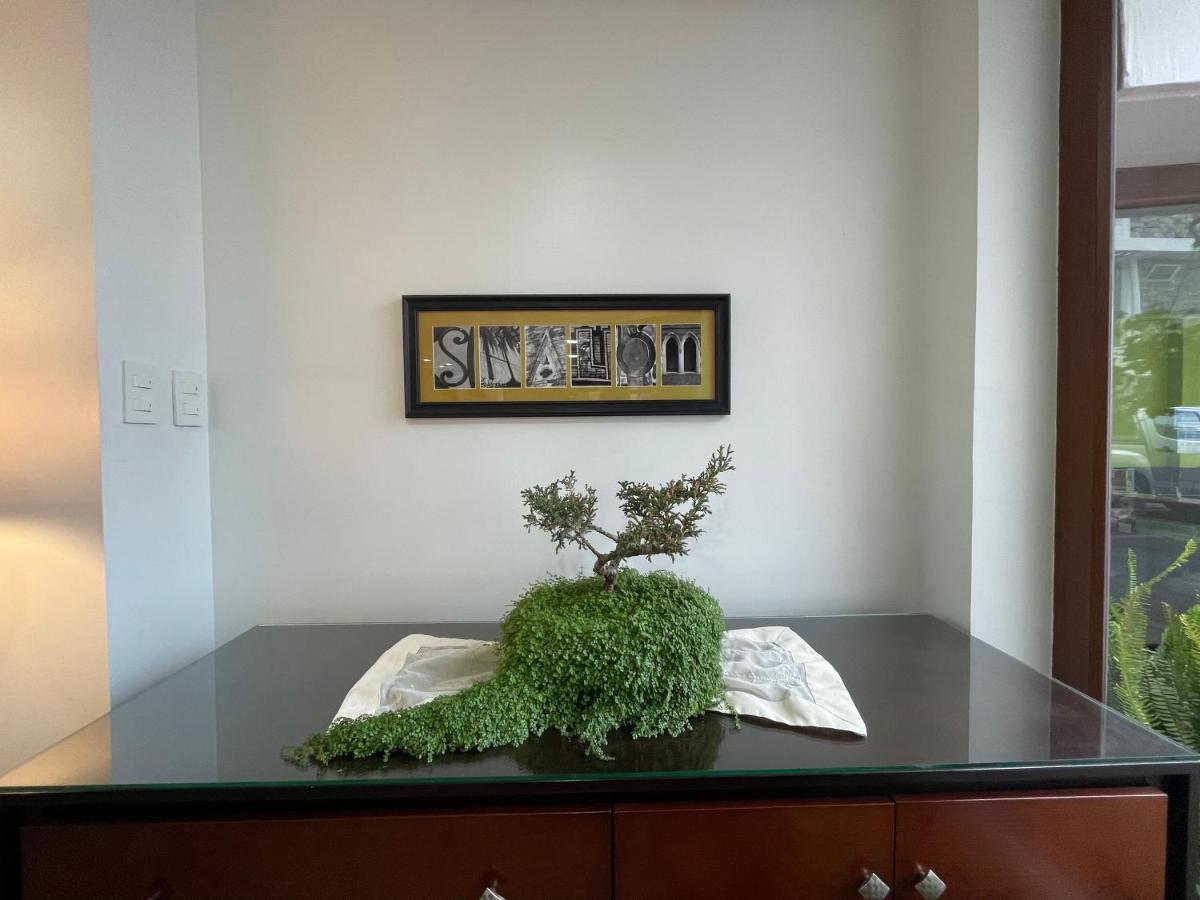 Hotel Shalom Riobamba Buitenkant foto