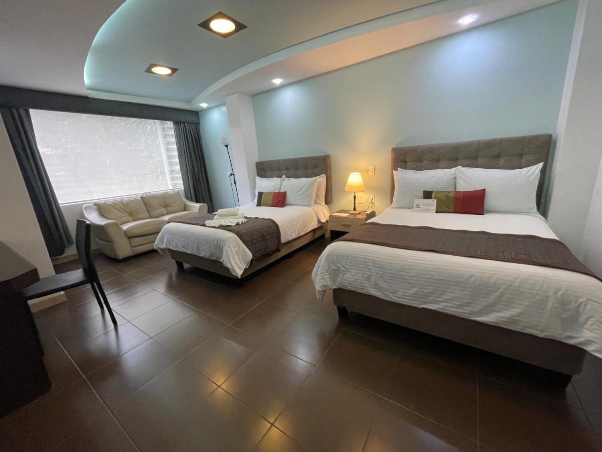 Hotel Shalom Riobamba Buitenkant foto