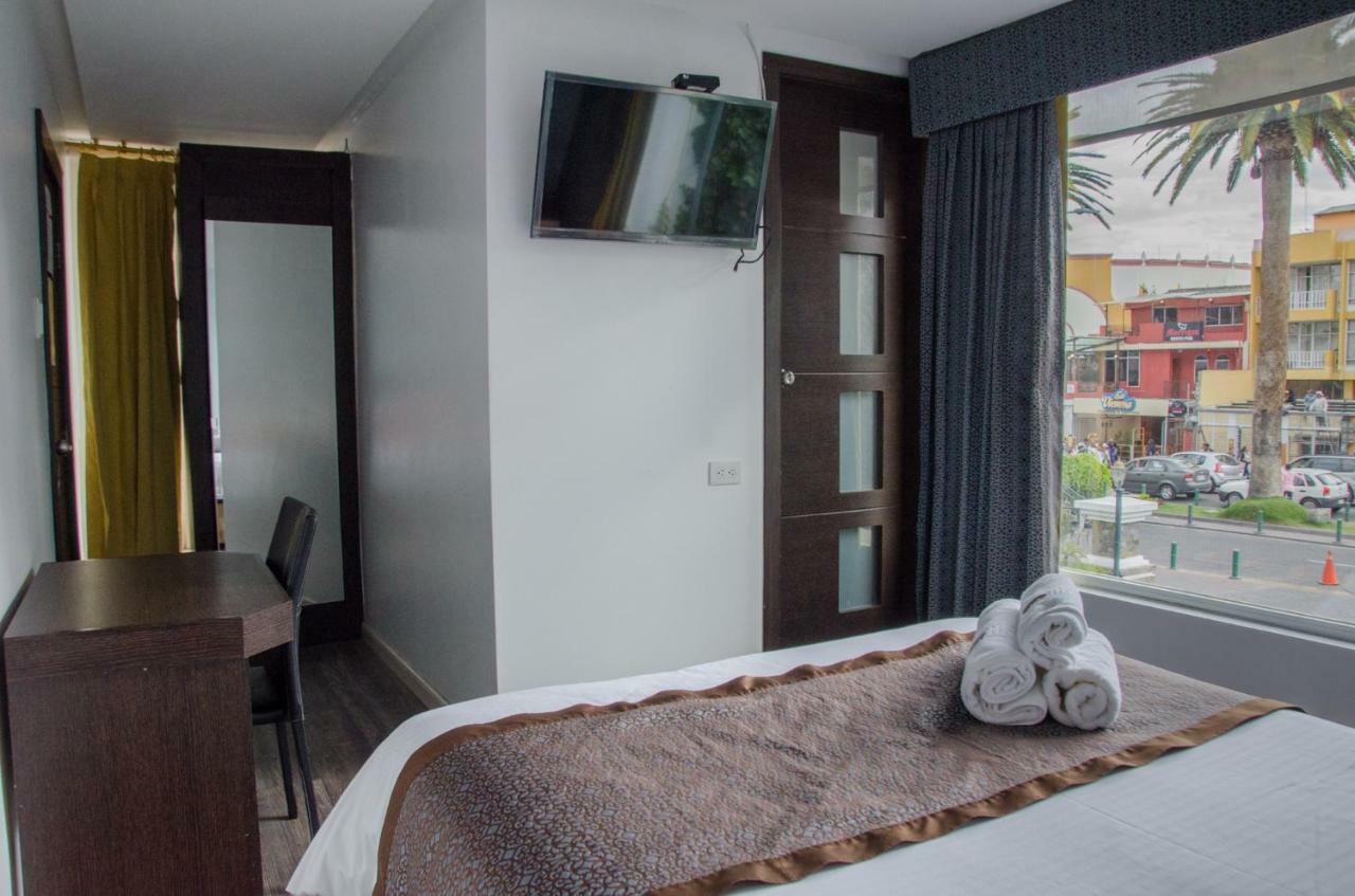 Hotel Shalom Riobamba Buitenkant foto